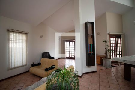 Sala de casa à venda com 5 quartos, 510m² em Jardim Bom Clima, Guarulhos
