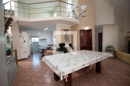 Sala de casa à venda com 5 quartos, 510m² em Jardim Bom Clima, Guarulhos