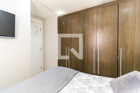Quarto 1 de apartamento para alugar com 2 quartos, 42m² em Jardim Brasilia, São Paulo