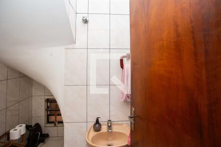 Lavabo de casa à venda com 4 quartos, 185m² em Piraporinha, Diadema