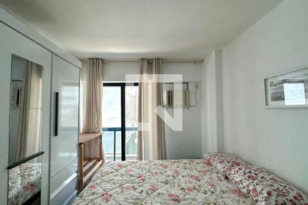 Suíte de apartamento à venda com 2 quartos, 74m² em Copacabana, Rio de Janeiro