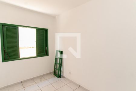 Quarto 2 de casa para alugar com 4 quartos, 150m² em Parque Vitoria, São Paulo