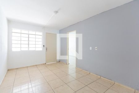 Sala de casa para alugar com 4 quartos, 123m² em Jardim Sao Pedro, São Paulo