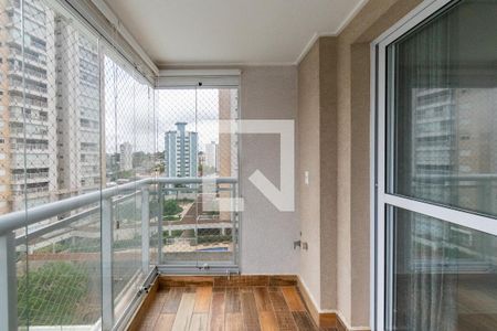 Varanda de apartamento à venda com 2 quartos, 64m² em Vila Alexandria, São Paulo