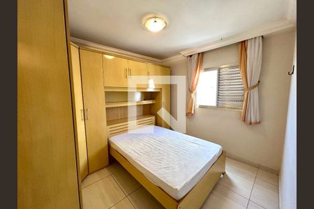 Quarto 2 de apartamento para alugar com 2 quartos, 55m² em Jardim Iporanga, Guarulhos
