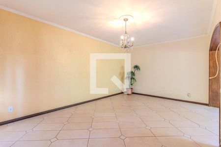 Sala de casa para alugar com 4 quartos, 350m² em Partenon, Porto Alegre