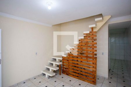 Sala de casa à venda com 4 quartos, 135m² em Piraporinha, Diadema