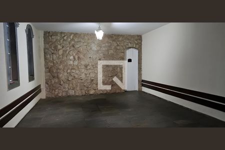Corredor de casa para alugar com 5 quartos, 380m² em Belvedere, Belo Horizonte