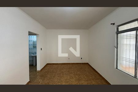 Sala de casa para alugar com 3 quartos, 178m² em Jardim Santo Antônio, Santo André