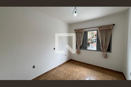 Quarto 1 de casa para alugar com 3 quartos, 178m² em Jardim Santo Antônio, Santo André