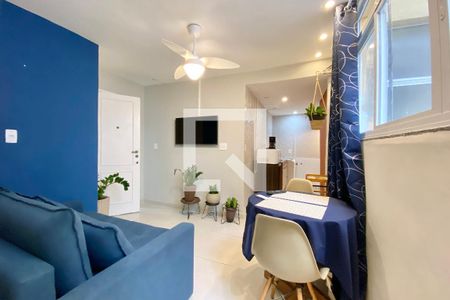 Sala de apartamento para alugar com 1 quarto, 55m² em Copacabana, Rio de Janeiro