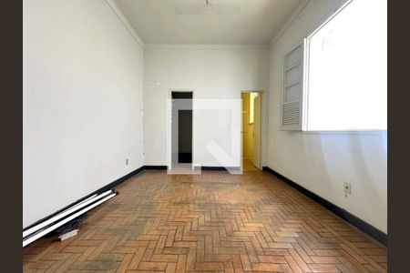 Casa à venda com 5 quartos, 300m² em Alto Barroca, Belo Horizonte