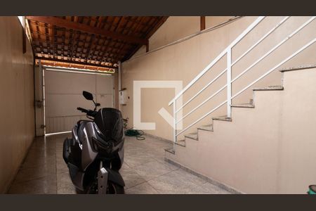 Garagem de casa à venda com 3 quartos, 93m² em Jardim Brasilia, São Paulo