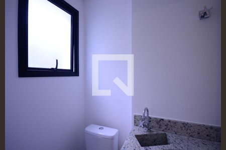 Lavabo de apartamento para alugar com 2 quartos, 100m² em Jardins, São Paulo