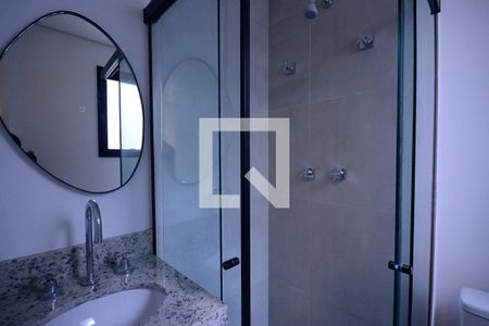 Banheiro da Suíte 1 de apartamento para alugar com 2 quartos, 100m² em Jardins, São Paulo