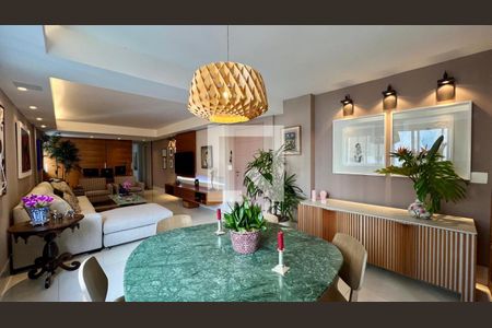 Sala de apartamento à venda com 3 quartos, 151m² em Lourdes, Belo Horizonte