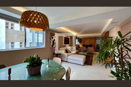 Sala de apartamento à venda com 3 quartos, 151m² em Lourdes, Belo Horizonte