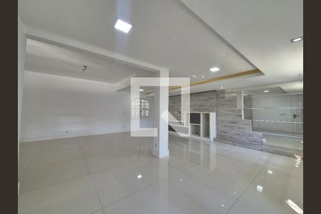 Sala de casa de condomínio à venda com 4 quartos, 468m² em Barra da Tijuca, Rio de Janeiro