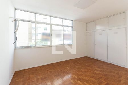 Suíte de apartamento para alugar com 3 quartos, 170m² em Tijuca, Rio de Janeiro