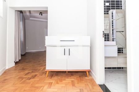 Sala de apartamento para alugar com 1 quarto, 55m² em Perdizes, São Paulo