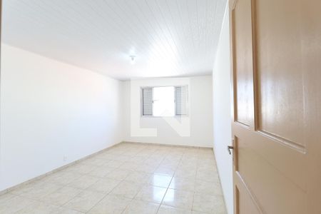 Quarto 1 de casa para alugar com 2 quartos, 65m² em Vila Maria, São Paulo