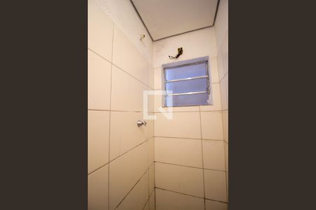 Banheiro Social de kitnet/studio para alugar com 1 quarto, 38m² em Jardim Santa Catarina, Sorocaba