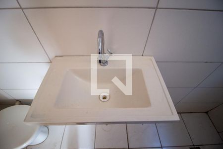 Banheiro Social de kitnet/studio para alugar com 1 quarto, 38m² em Jardim Santa Catarina, Sorocaba