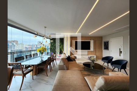Sala de apartamento à venda com 2 quartos, 134m² em Vila Nova Conceição, São Paulo