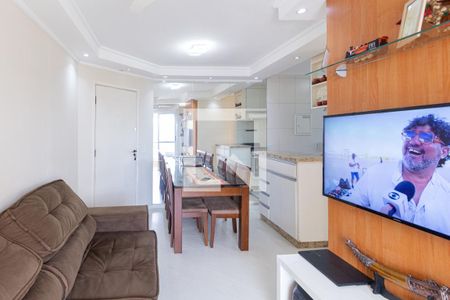 Sala de apartamento à venda com 2 quartos, 50m² em Km 18, Osasco