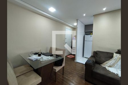 Sala de apartamento à venda com 2 quartos, 45m² em Parque Fongaro, São Paulo