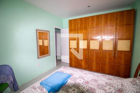 Quarto 1 de casa de condomínio para alugar com 5 quartos, 333m² em Vargem Grande, Rio de Janeiro
