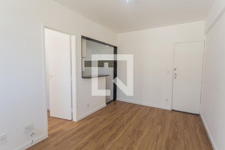 Sala de apartamento para alugar com 1 quarto, 50m² em Carmo, Belo Horizonte