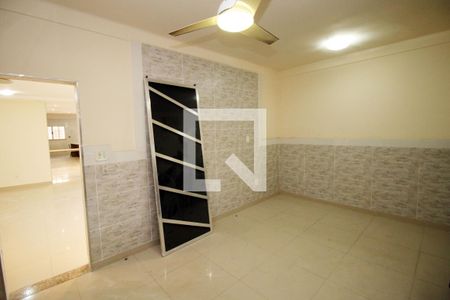 Quarto 1 - Suíte de casa à venda com 2 quartos, 400m² em Irajá, Rio de Janeiro