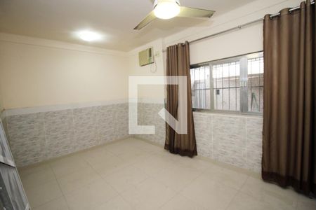 Quarto 1 - Suíte de casa à venda com 2 quartos, 400m² em Irajá, Rio de Janeiro