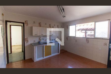 Cozinha de casa à venda com 4 quartos, 200m² em Maravista, Niterói