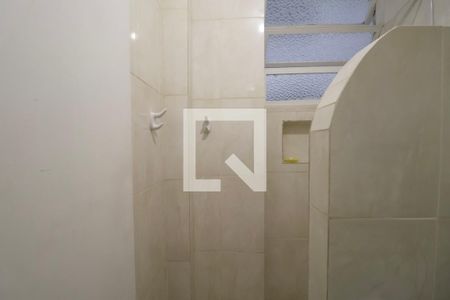 Banheiro Social de apartamento para alugar com 1 quarto, 30m² em Centro, Guarujá