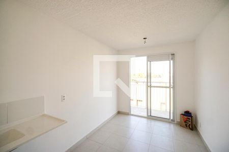 Sala e cozinha de apartamento para alugar com 1 quarto, 27m² em Penha de França, São Paulo