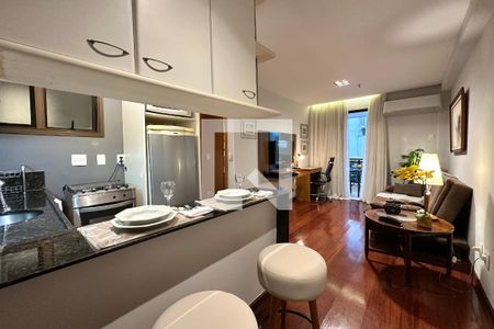 Sala de apartamento para alugar com 1 quarto, 50m² em Ipanema, Rio de Janeiro