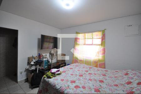 Suíte de casa à venda com 2 quartos, 150m² em Vila Germinal, São Paulo