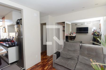 Quarto 2 de apartamento à venda com 2 quartos, 40m² em Inconfidentes, Contagem