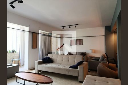 Sala de apartamento à venda com 2 quartos, 120m² em Cerqueira César, São Paulo