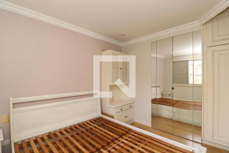 Suíte 1 de apartamento à venda com 2 quartos, 93m² em Vila Madalena, São Paulo