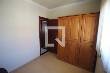 Quarto 1 de apartamento para alugar com 3 quartos, 90m² em Novo Eldorado, Contagem