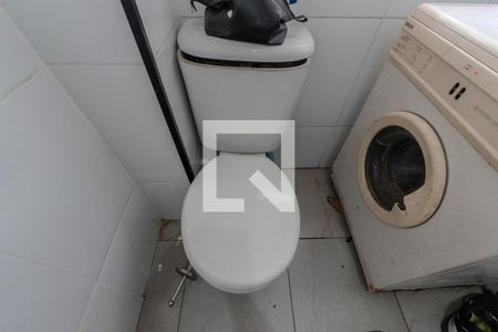 Banheiro de kitnet/studio para alugar com 1 quarto, 30m² em Bela Vista, São Paulo