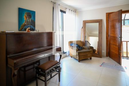 Sala de casa para alugar com 3 quartos, 125m² em Vila Moinho Velho, São Paulo