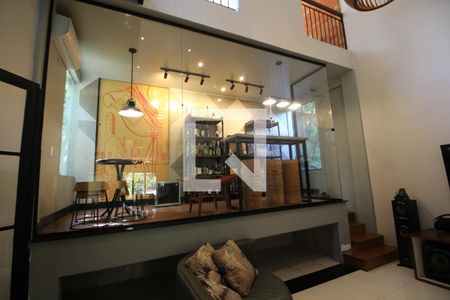 Sala 1 - Adega de casa de condomínio para alugar com 7 quartos, 600m² em Freguesia (jacarepaguá), Rio de Janeiro