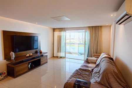 Sala de apartamento para alugar com 4 quartos, 155m² em Barra da Tijuca, Rio de Janeiro