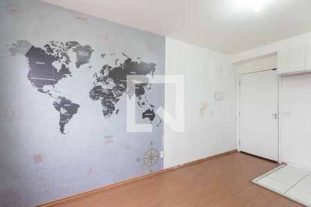 Sala de apartamento para alugar com 2 quartos, 43m² em Jardim Helena, São Paulo