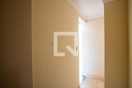 Banheiro social de apartamento para alugar com 1 quarto, 203m² em Campestre, Santo André