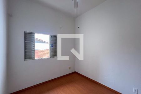 Quarto 2 de casa à venda com 2 quartos, 100m² em Vila Mariana, São Paulo